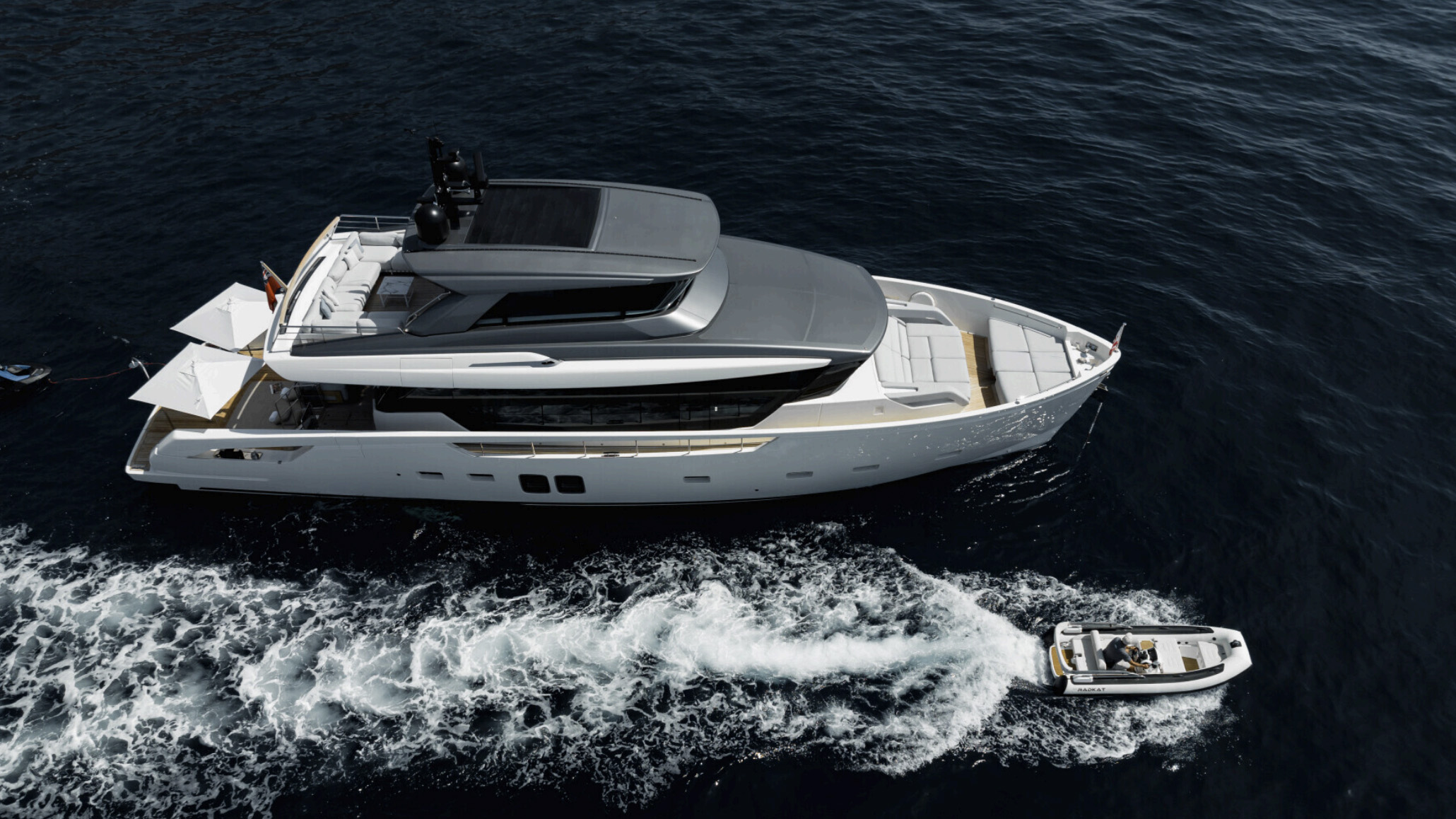 24m Sanlorenzo SX76 Radkat sold